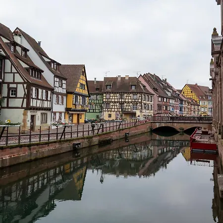 فندق مبيت وإفطار Bretzel Twin Petite Venise Vieille Center Wi-fi *